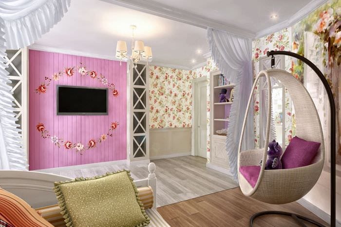 вариант красивого декора детской комнаты для девочки